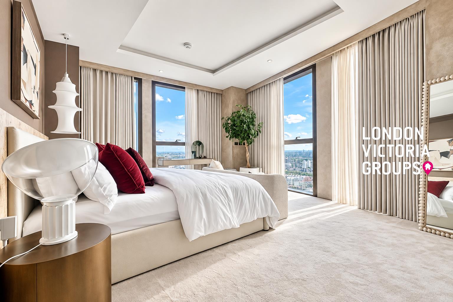 8 Carnation Way, LONDON